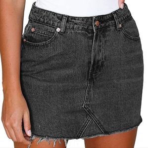Just Quella Women's Black Denim Frayed Distressed Mini Skirt EUC Size Small 4-6